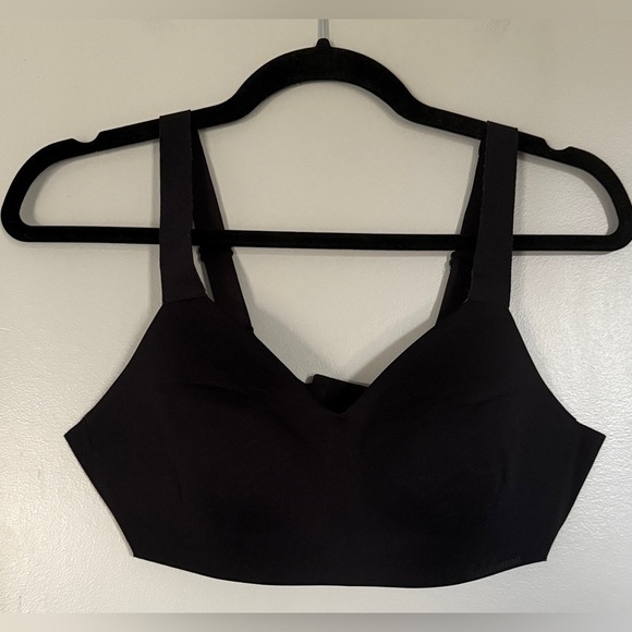 Lululemon Hold True Bra - 36C - Black - Picture 2 of 4